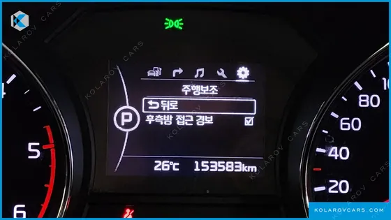 KIA CARNIVAL 9-SEATER PRESTIGE