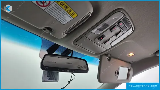 KIA CARNIVAL 9-SEATER PRESTIGE