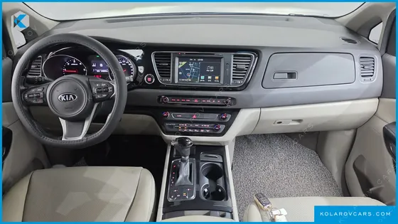 KIA CARNIVAL 9-SEATER PRESTIGE