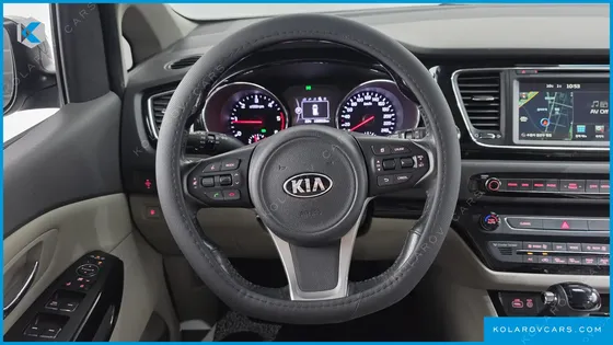KIA CARNIVAL 9-SEATER PRESTIGE