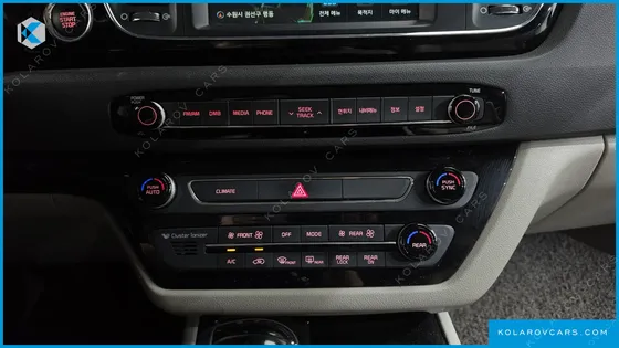 KIA CARNIVAL 9-SEATER PRESTIGE