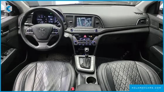 HYUNDAI ELANTRA (AVANTE) 1.6 E-VGT SMART