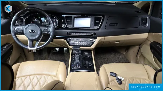 KIA CARNIVAL 9-SEATER NOBLESSE SPECIAL