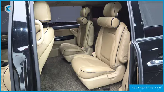 KIA CARNIVAL 9-SEATER NOBLESSE SPECIAL