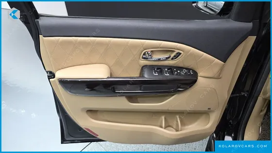 KIA CARNIVAL 9-SEATER NOBLESSE SPECIAL