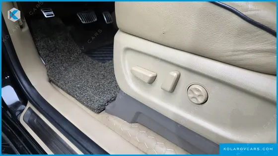 KIA CARNIVAL 9-SEATER NOBLESSE SPECIAL