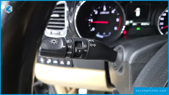 KIA CARNIVAL 9-SEATER NOBLESSE SPECIAL