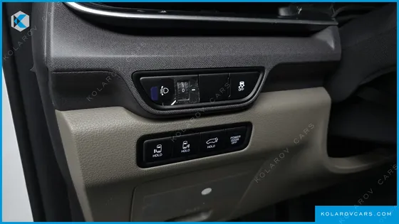 KIA CARNIVAL HEV 9SEATER NOBLESS