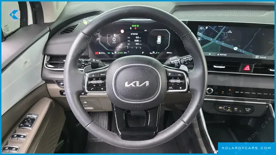 KIA CARNIVAL HEV 9SEATER NOBLESS
