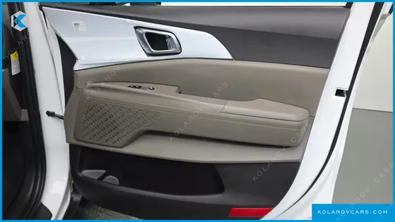 KIA CARNIVAL HEV 9SEATER NOBLESS