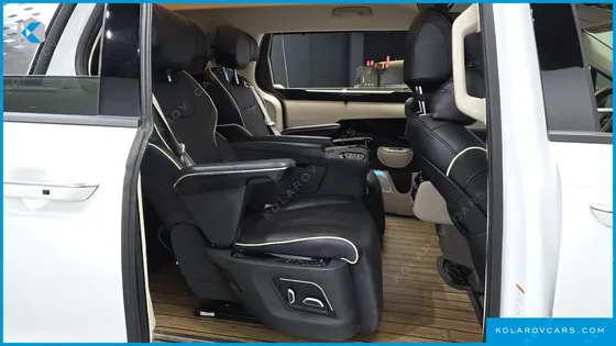 KIA CARNIVAL DIESEL 9-SEATER HI LIMOUSINE (SPECIAL VEHICLE)