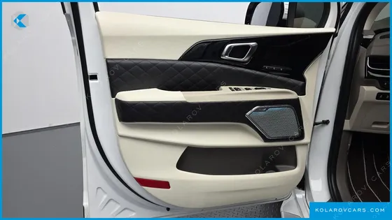 KIA CARNIVAL DIESEL 9-SEATER HI LIMOUSINE (SPECIAL VEHICLE)
