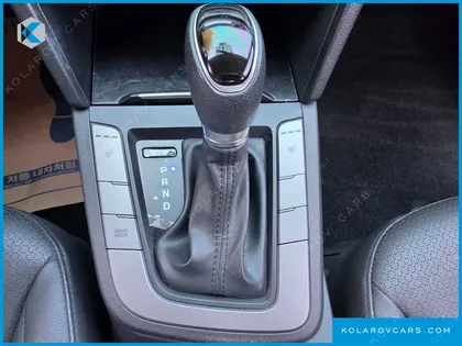 HYUNDAI ELANTRA (AVANTE) 1.6 GDI VALUE PLUS
