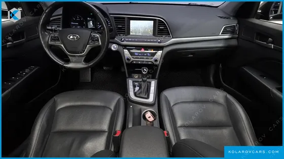 HYUNDAI ELANTRA (AVANTE) 1.6 E-VGT SMART
