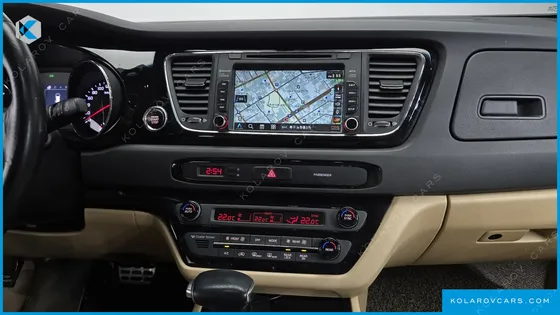 KIA CARNIVAL 9-SEATER PRESTIGE