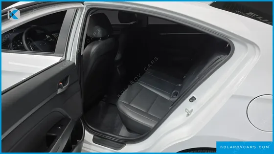 HYUNDAI ELANTRA (AVANTE) 1.6 GDI VALUE PLUS