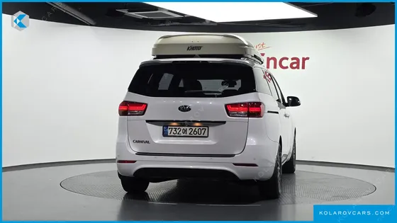 KIA CARNIVAL 11-SEATER NOBLESSE