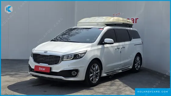 KIA CARNIVAL 9-SEATER NOBLESSE