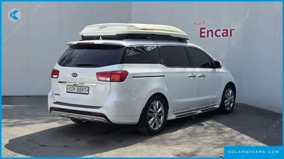 KIA CARNIVAL 9-SEATER NOBLESSE