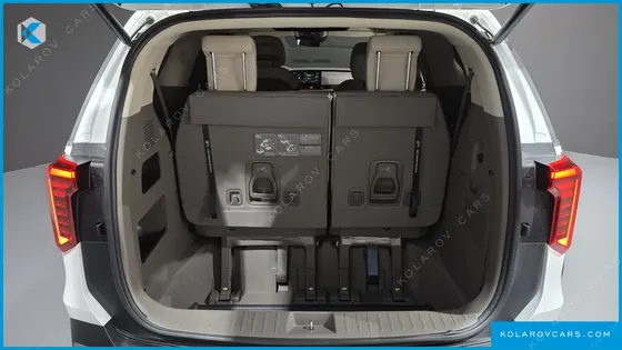 KIA CARNIVAL HEV 7-SEATER HI LIMOUSINE