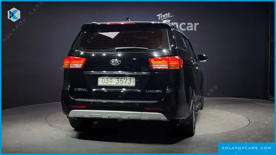 KIA CARNIVAL 7-SEATER LIMOUSINE