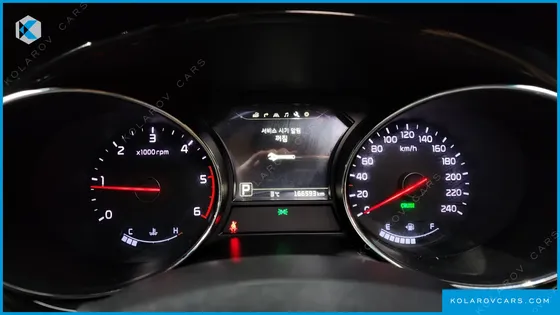 KIA CARNIVAL 7-SEATER LIMOUSINE