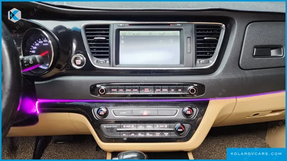 KIA CARNIVAL 7-SEATER LIMOUSINE