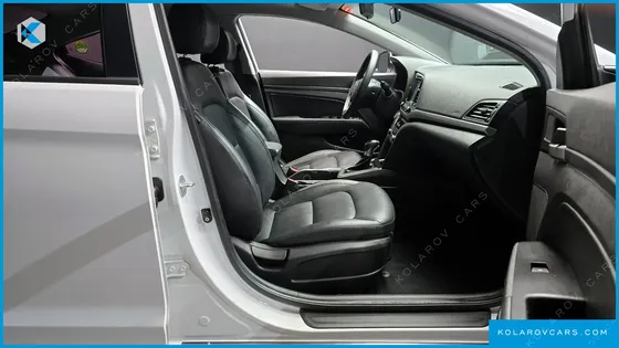 HYUNDAI ELANTRA (AVANTE) 1.6 GDI VALUE PLUS