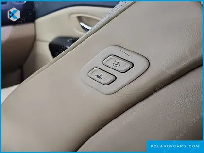 KIA CARNIVAL GASOLINE 9-SEATER LIMOUSINE(SPECIAL VEHICLE)