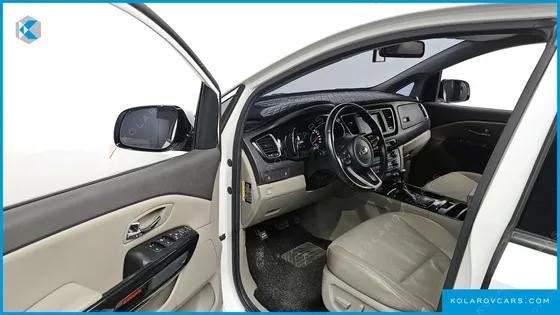 KIA CARNIVAL 9-SEATER PRESTIGE