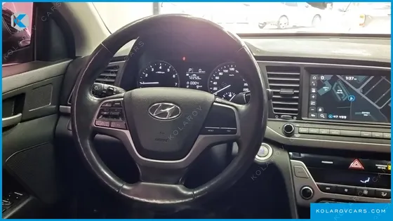 HYUNDAI ELANTRA (AVANTE) 1.6 LPI SMART (RENTAL CAR)