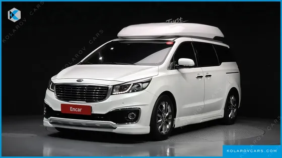 KIA CARNIVAL GASOLINE 7-SEATER HI-LIMOUSINE