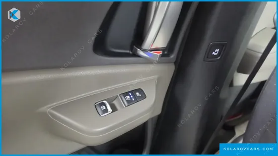 KIA CARNIVAL HEV 9SEATER NOBLESS