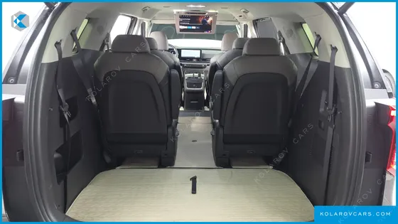 KIA CARNIVAL HEV 9SEATER NOBLESS