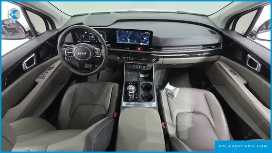 KIA CARNIVAL DIESEL 9-SEATER SIGNATURE