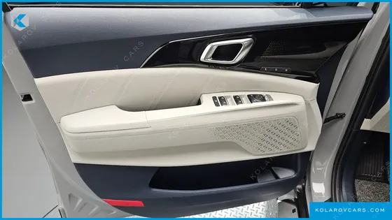 KIA CARNIVAL HEV 9SEATER GRAVITY