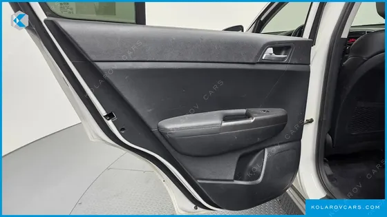KIA SPORTAGE DIESEL 1.7 2WD NOBLESSE