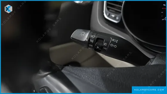 KIA CARNIVAL 11-SEATER PRESTIGE