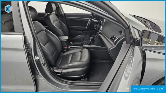 HYUNDAI ELANTRA (AVANTE) 1.6 GDI SMART