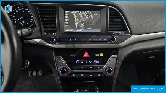 HYUNDAI ELANTRA (AVANTE) 1.6 GDI SMART