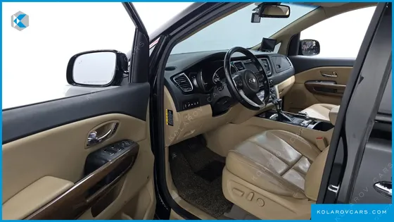 KIA CARNIVAL 9-SEATER HI-LIMOUSINE