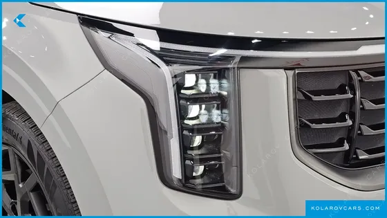 KIA CARNIVAL HEV 7SEATER GRAVITY