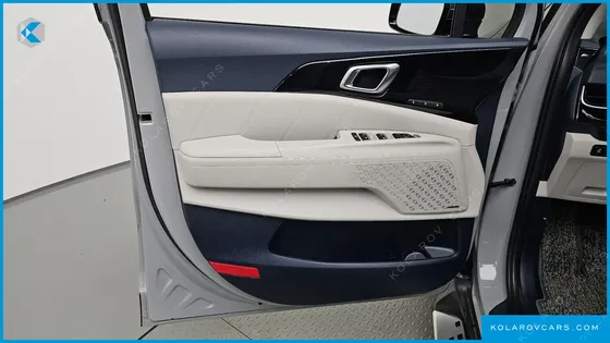 KIA CARNIVAL HEV 7SEATER GRAVITY