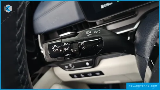 KIA CARNIVAL HEV 7SEATER GRAVITY