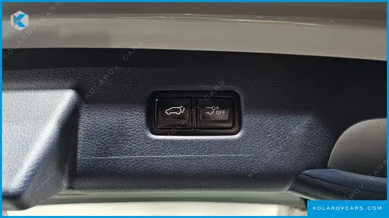 KIA CARNIVAL HEV 7SEATER GRAVITY