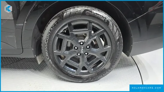 KIA CARNIVAL DIESEL 9-SEATER GRAVITY