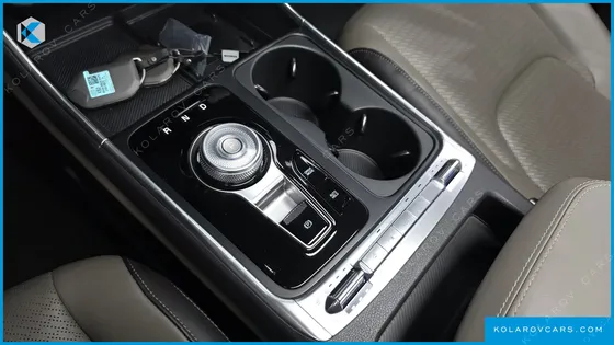 KIA CARNIVAL DIESEL 9-SEATER GRAVITY