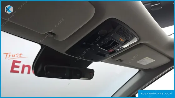 KIA CARNIVAL DIESEL 9-SEATER GRAVITY