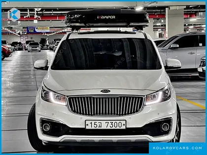 KIA CARNIVAL 9-SEATER NOBLESSE