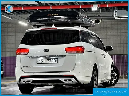KIA CARNIVAL 9-SEATER NOBLESSE